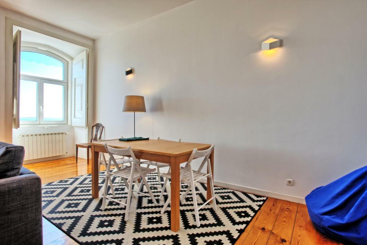 Cais Santarem Tagus River Apartment *