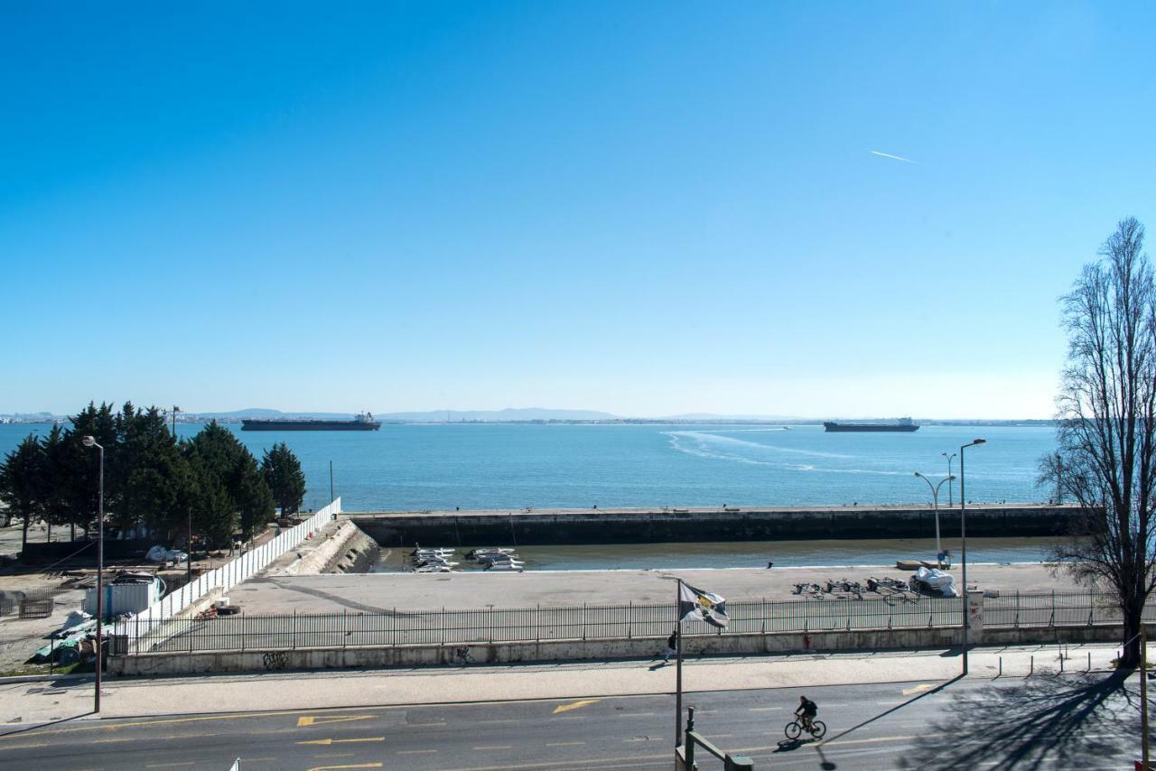 Apartment Cais Santarem Tagus River Lissabon